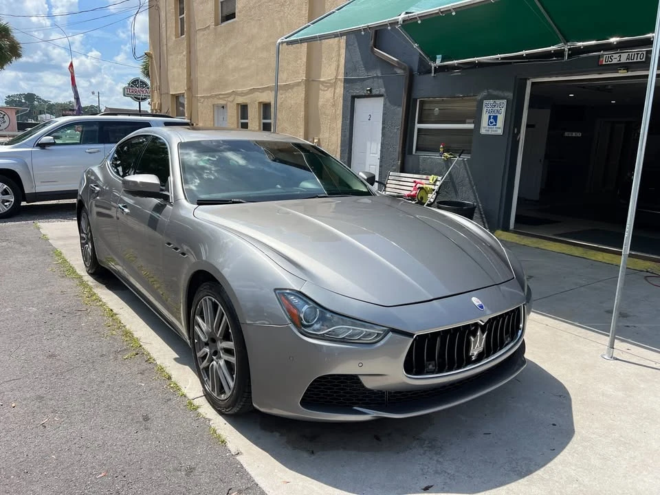 2017 Maserati Ghibli 3rd Gen - Image 7 of 13