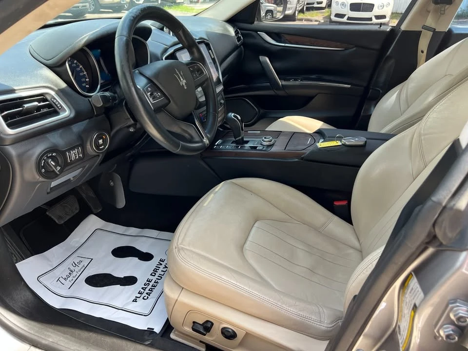 2017 Maserati Ghibli 3rd Gen - Image 9 of 13