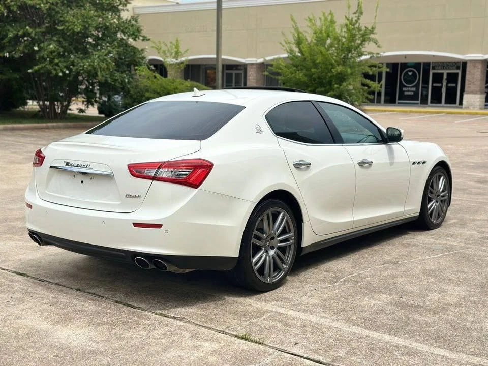 2017 Maserati Ghibli 3rd Gen - Image 7 of 20