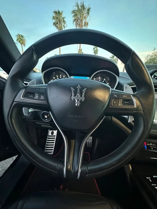 2017 Maserati Ghibli 3rd Gen - Image 16 of 17