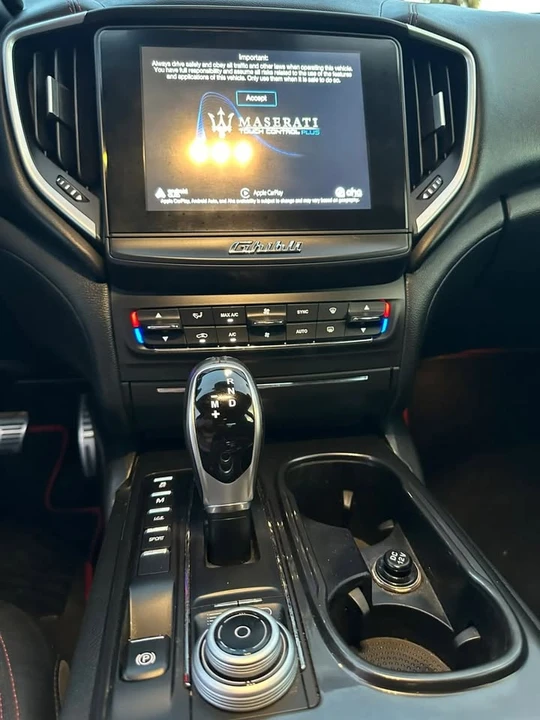 2017 Maserati Ghibli 3rd Gen - Image 12 of 17