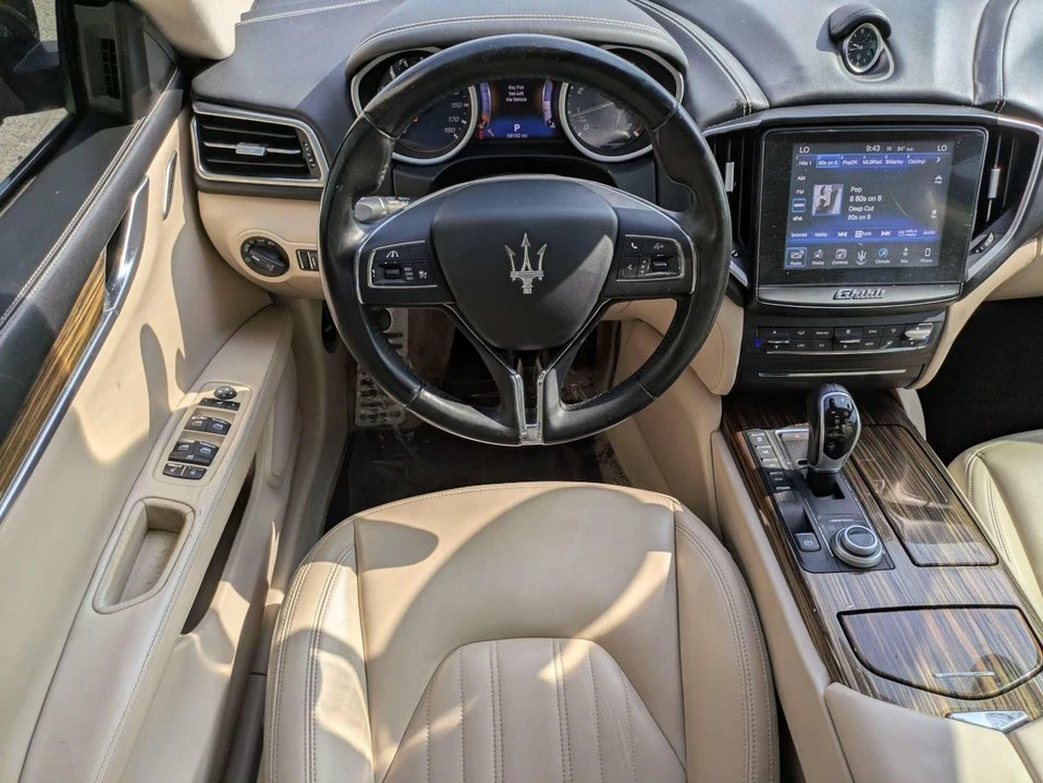 2017 Maserati Ghibli 3rd Gen - Image 13 of 19