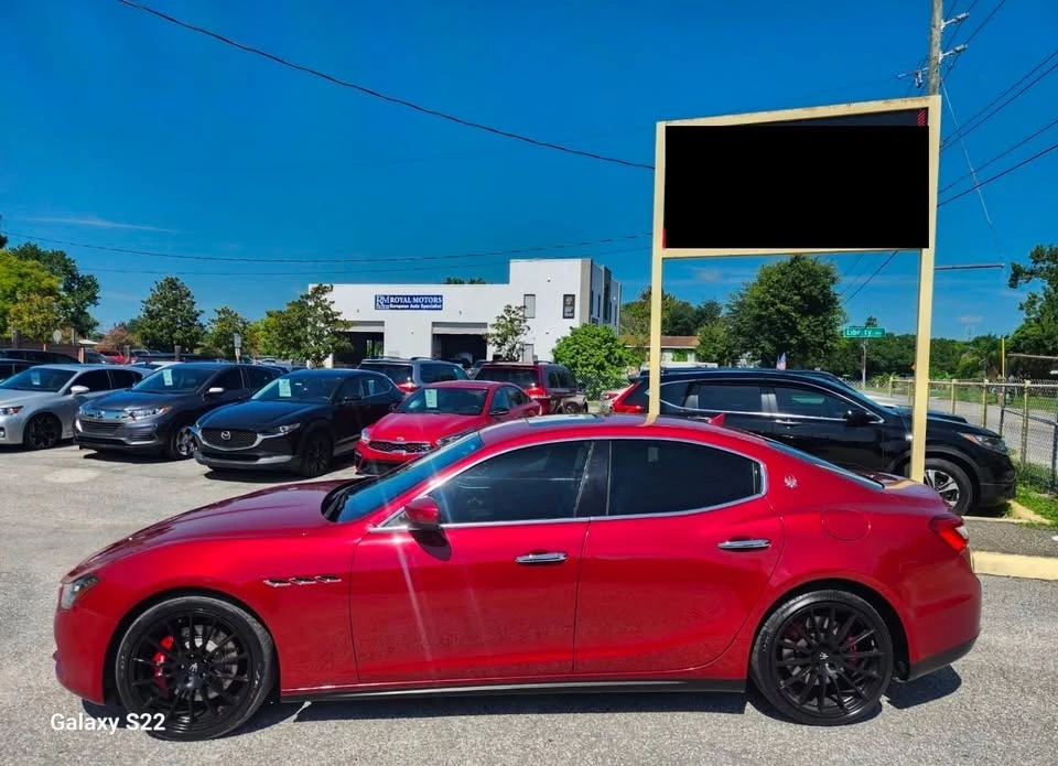 2017 Maserati Ghibli 3rd Gen - Image 6 of 10