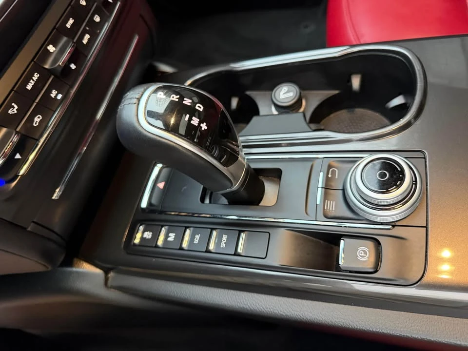 2017 Maserati Ghibli 3rd Gen - Image 16 of 20