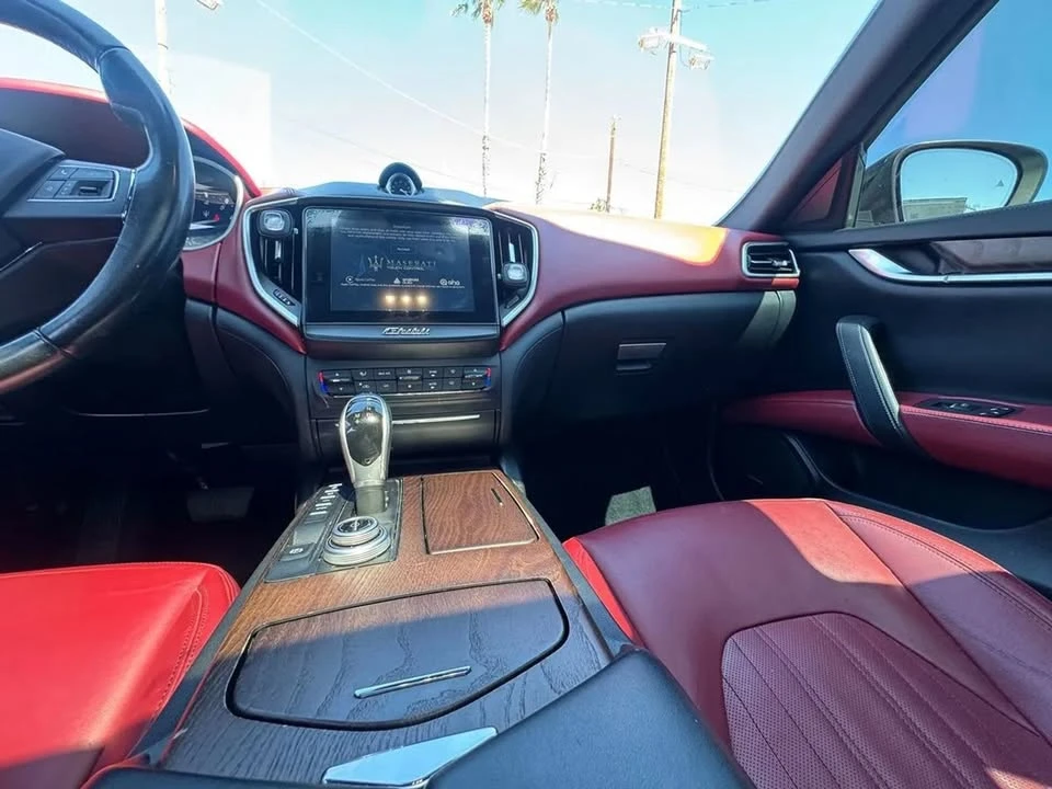 2017 Maserati Ghibli 3rd Gen - Image 17 of 20