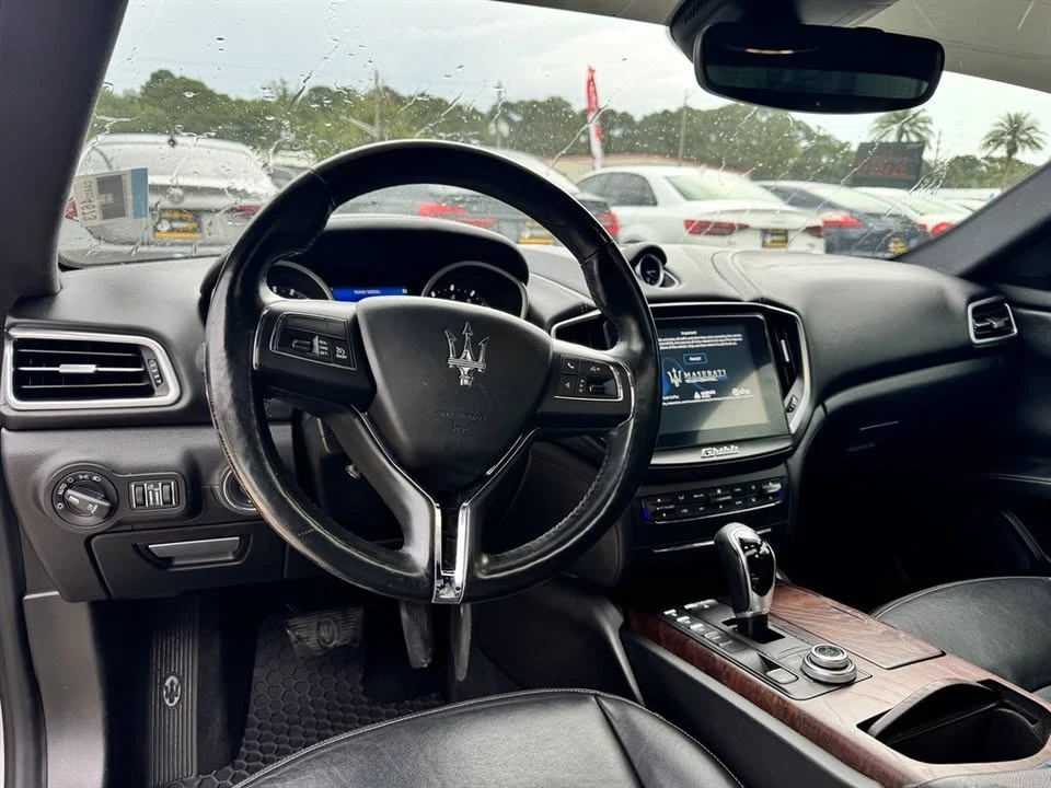 2017 Maserati Ghibli 3rd Gen - Image 10 of 13