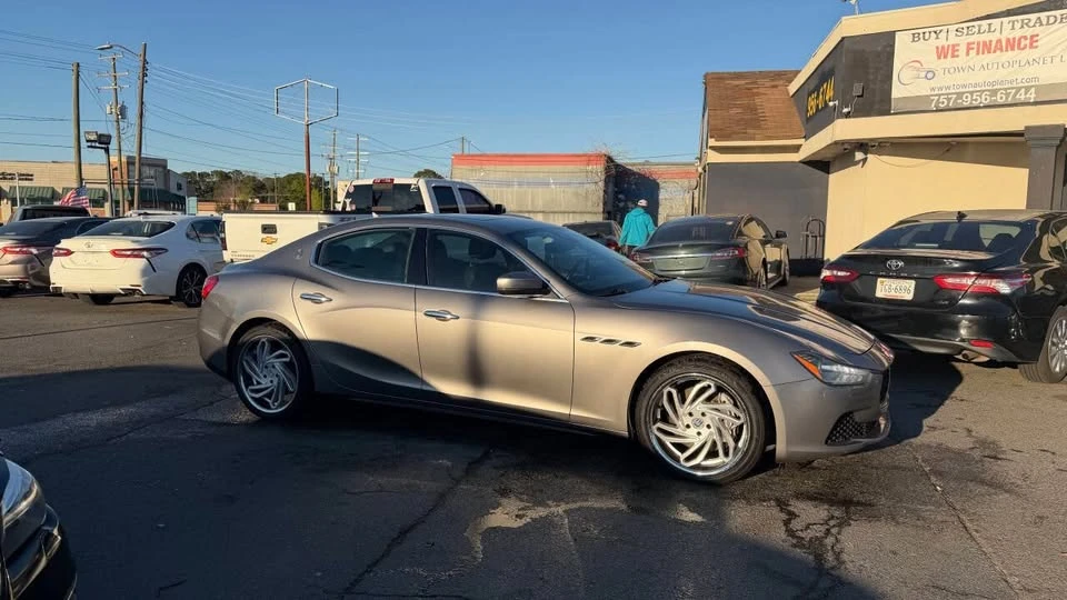 2017 Maserati Ghibli 3rd Gen - Image 6 of 20