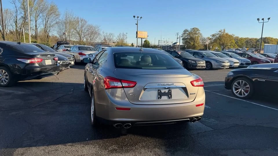 2017 Maserati Ghibli 3rd Gen - Image 12 of 20
