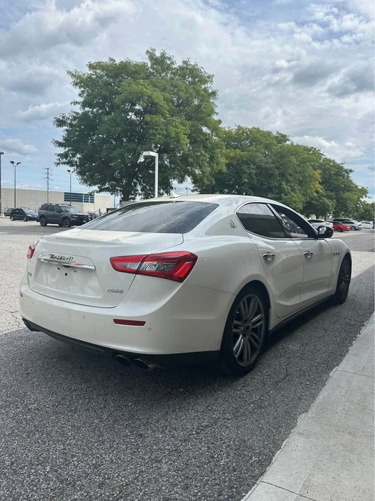 2017 Maserati Ghibli 3rd Gen - Image 5 of 14