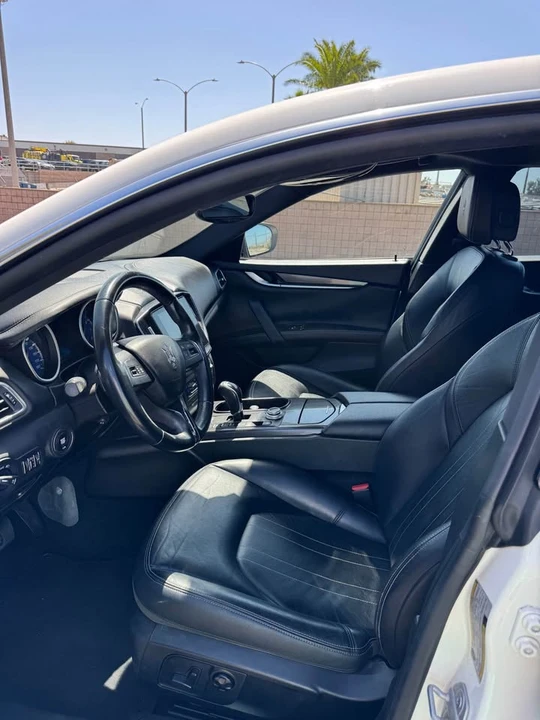 2017 Maserati Ghibli 3rd Gen - Image 8 of 11