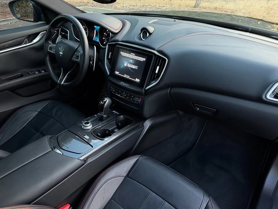 2017 Maserati Ghibli 3rd Gen - Image 17 of 20