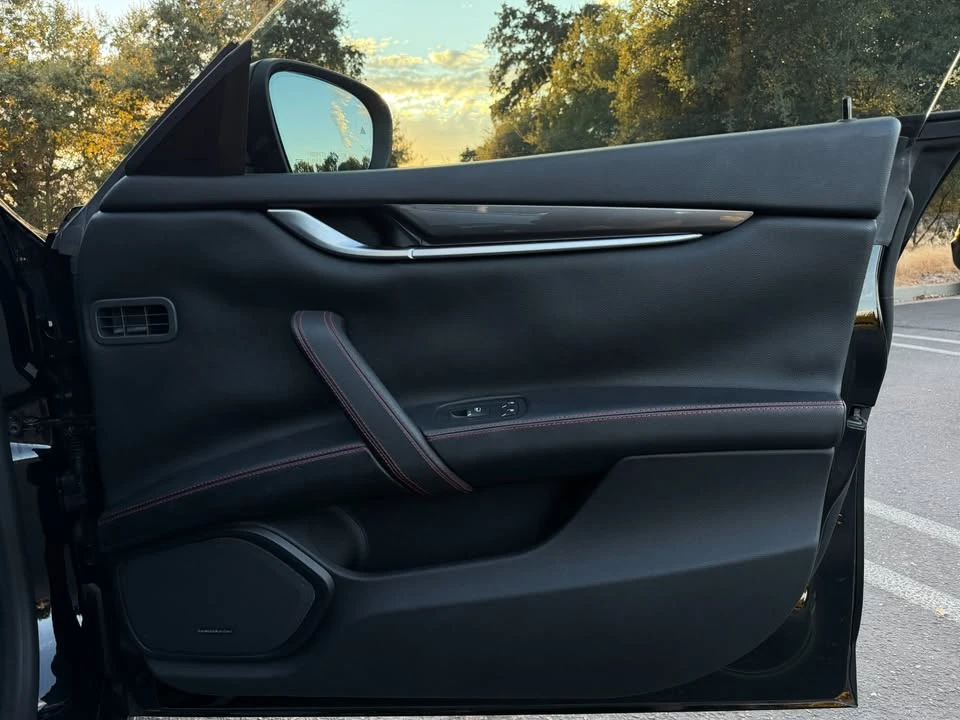 2017 Maserati Ghibli 3rd Gen - Image 15 of 20