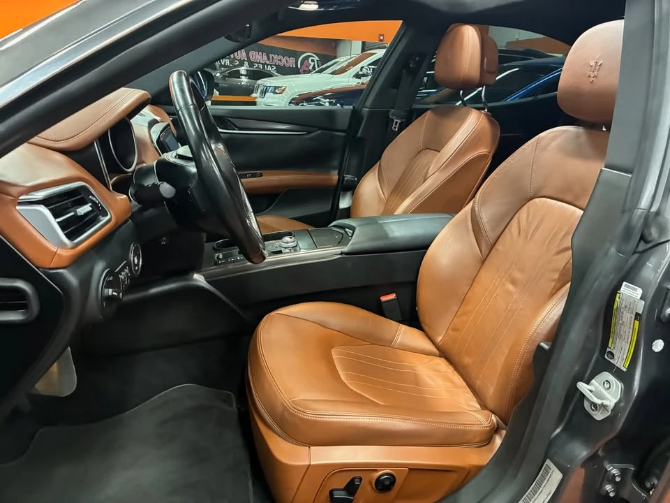 2017 Maserati Ghibli 3rd Gen - Image 11 of 19