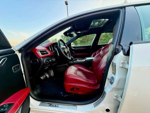 2017 Maserati Ghibli 3rd Gen - Image 11 of 20