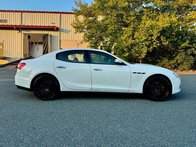 2017 Maserati Ghibli 3rd Gen - Image 7 of 20