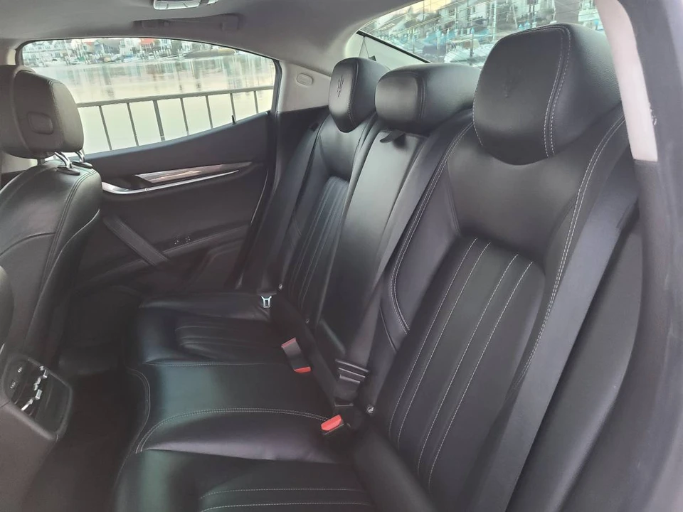 2017 Maserati Ghibli 3rd Gen - Image 23 of 24