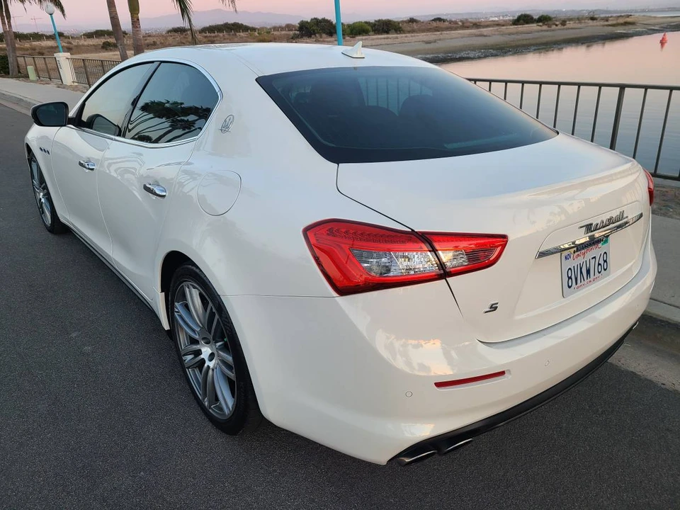 2017 Maserati Ghibli 3rd Gen - Image 7 of 24