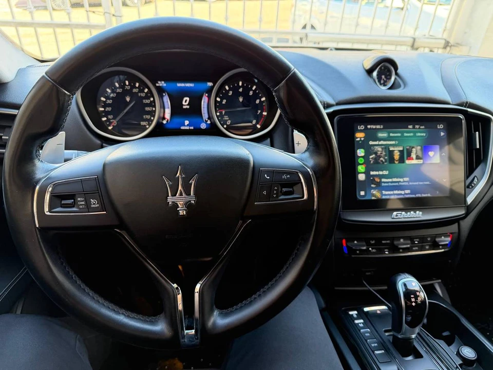 2017 Maserati Ghibli 3rd Gen - Image 15 of 24