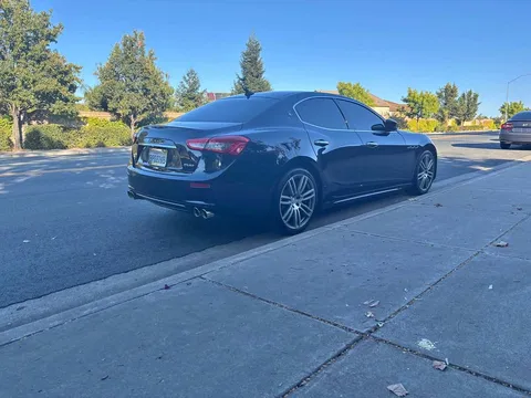 2017 Maserati Ghibli S GranSport