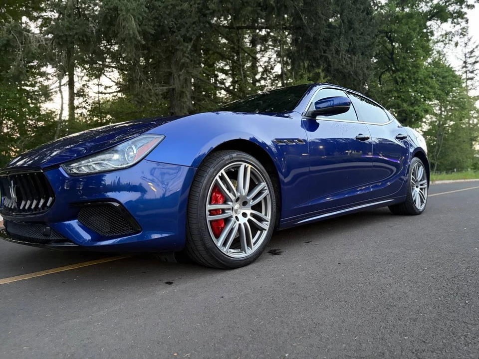 2017 Maserati Ghibli 3rd Gen - Image 14 of 24