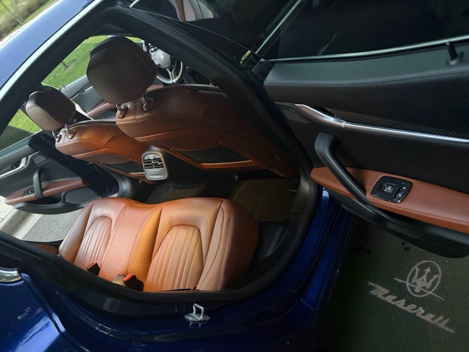 2017 Maserati Ghibli 3rd Gen - Image 17 of 24