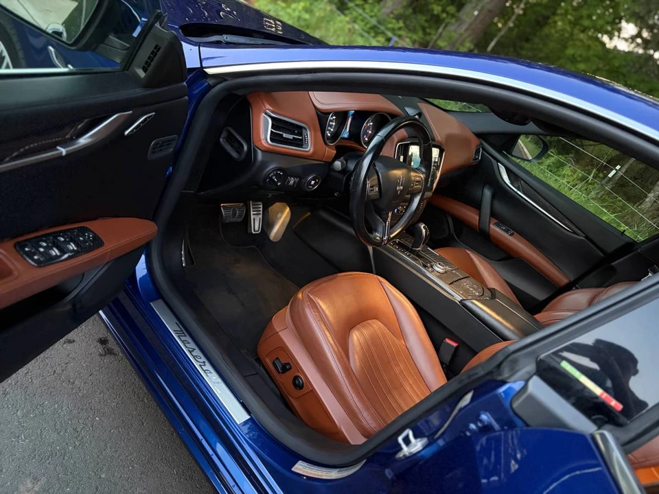 2017 Maserati Ghibli 3rd Gen - Image 15 of 24