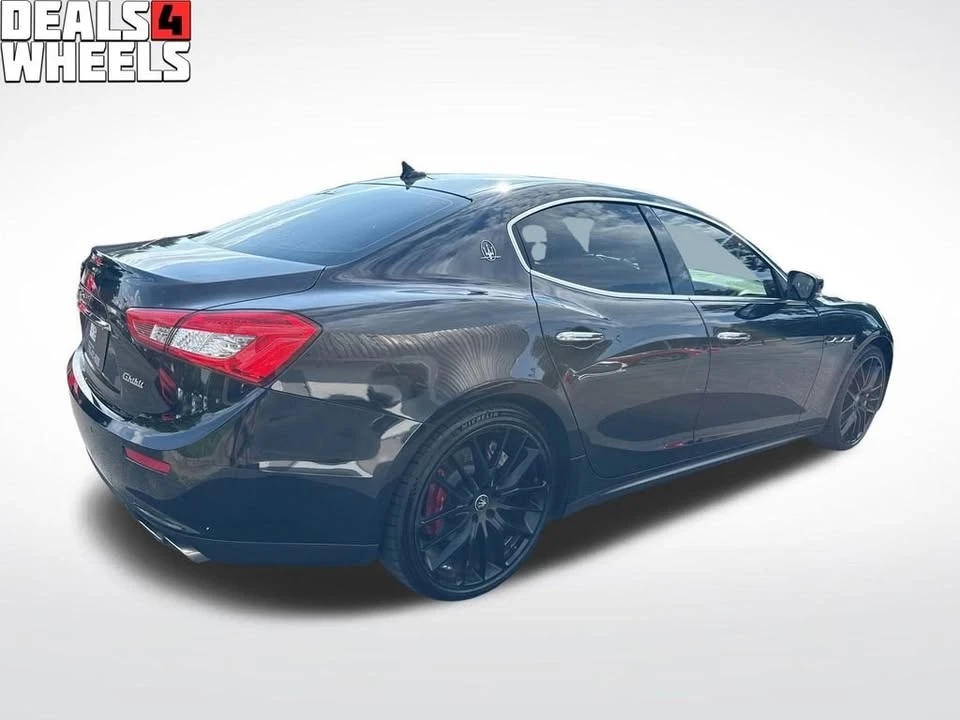 2017 Maserati Ghibli 3rd Gen - Image 5 of 20