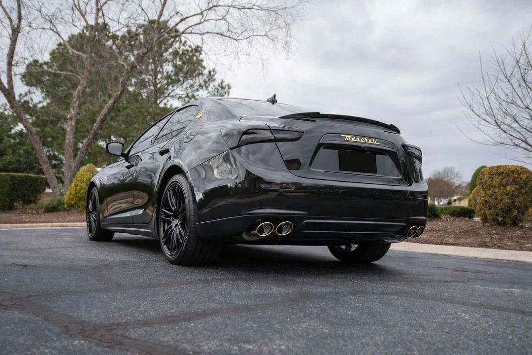 2017 Maserati Ghibli 3rd Gen - Image 11 of 31