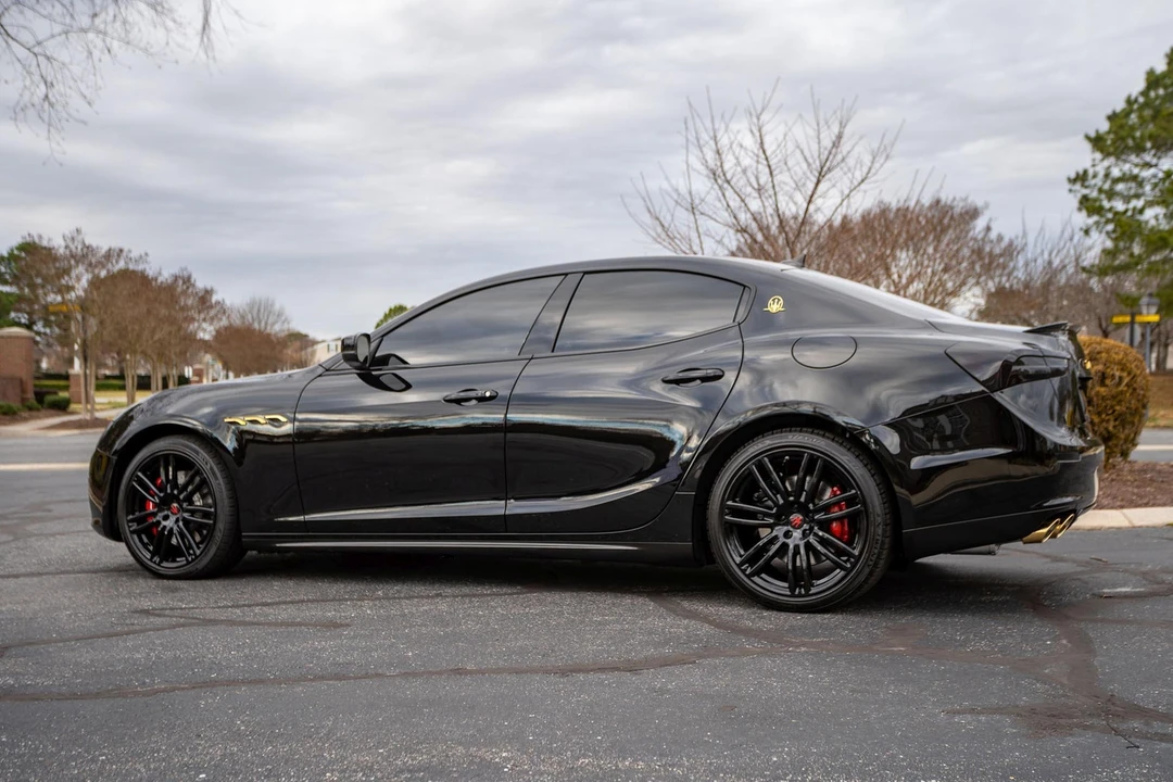 2017 Maserati Ghibli 3rd Gen - Image 9 of 31