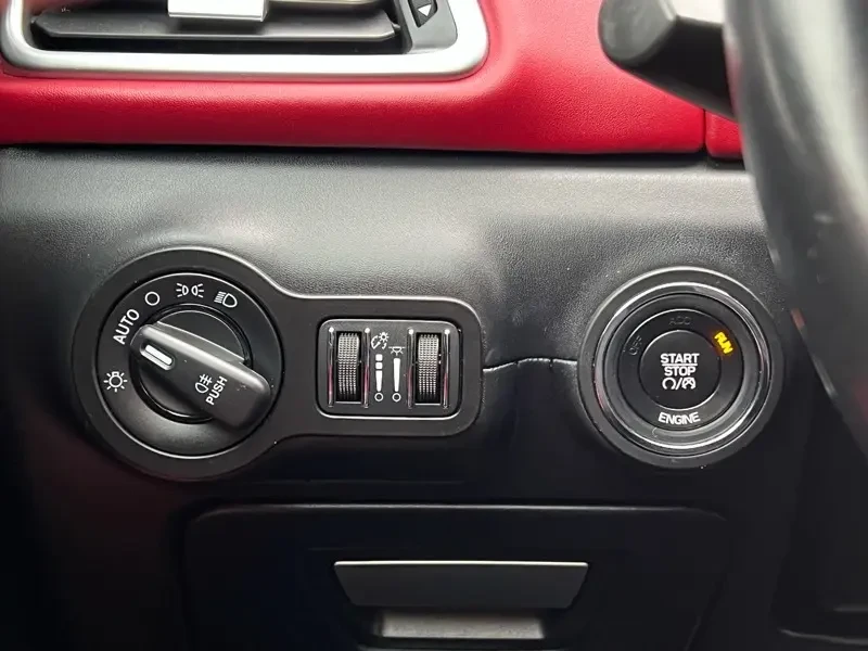 2017 Maserati Ghibli 3rd Gen - Image 16 of 19