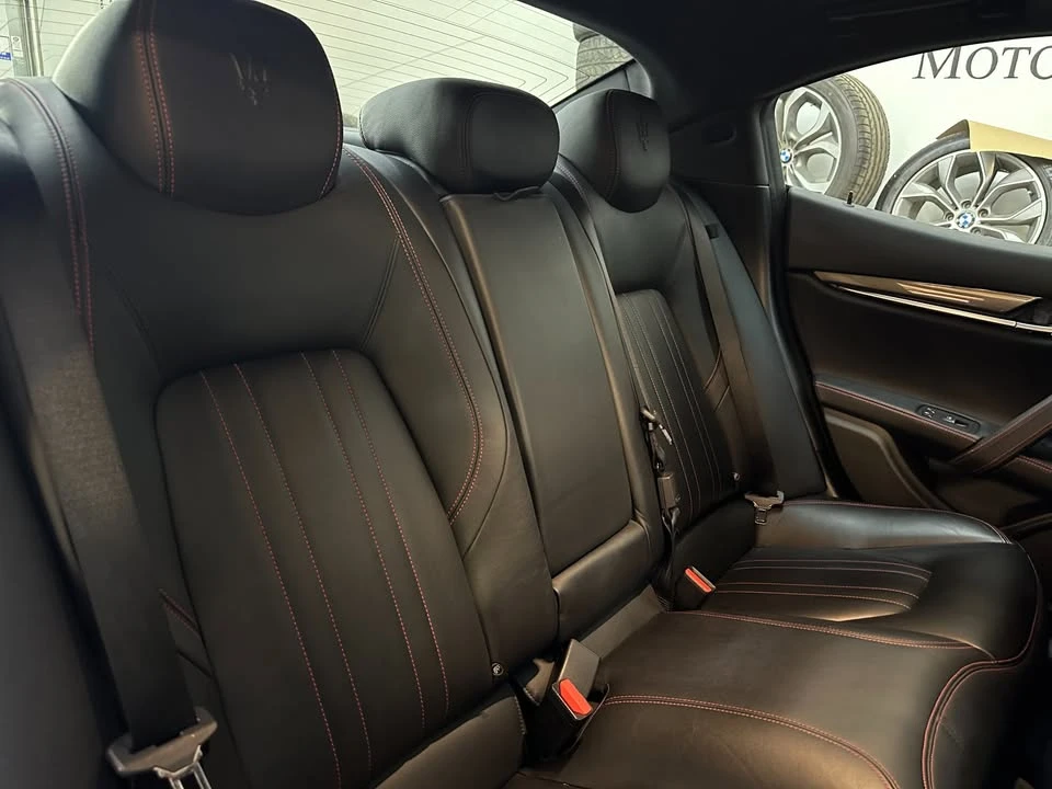 2017 Maserati Ghibli 3rd Gen - Image 4 of 19