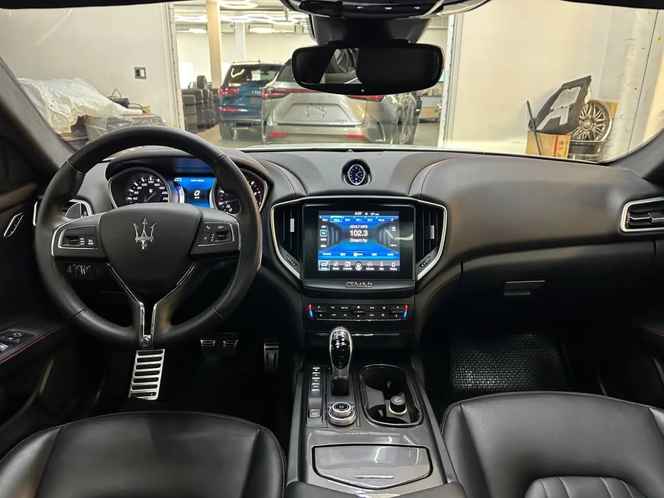 2017 Maserati Ghibli 3rd Gen - Image 5 of 19