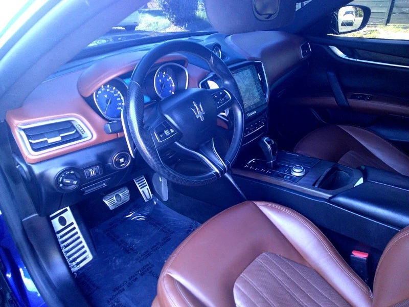 2017 Maserati Ghibli 3rd Gen - Image 14 of 25