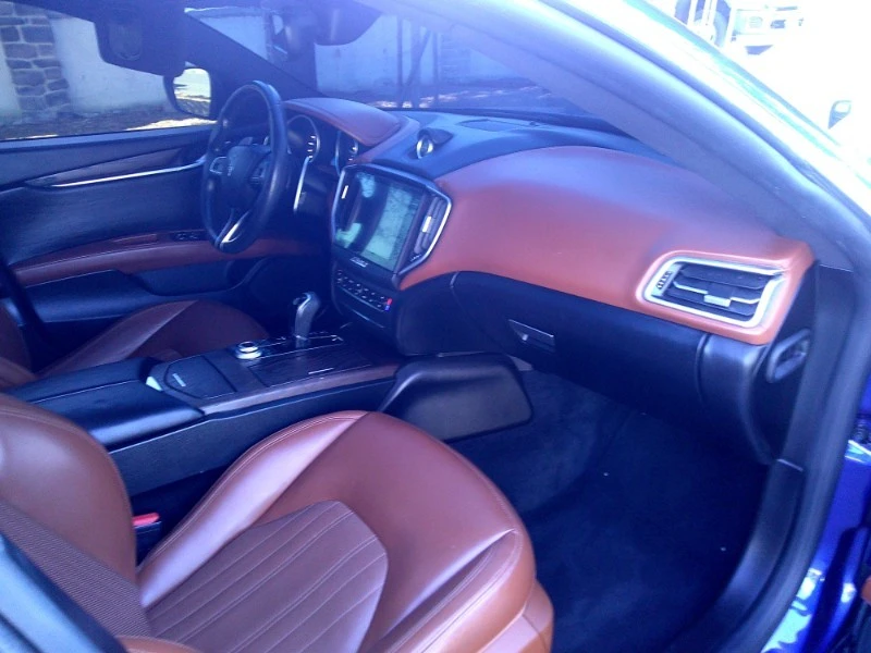 2017 Maserati Ghibli 3rd Gen - Image 13 of 25