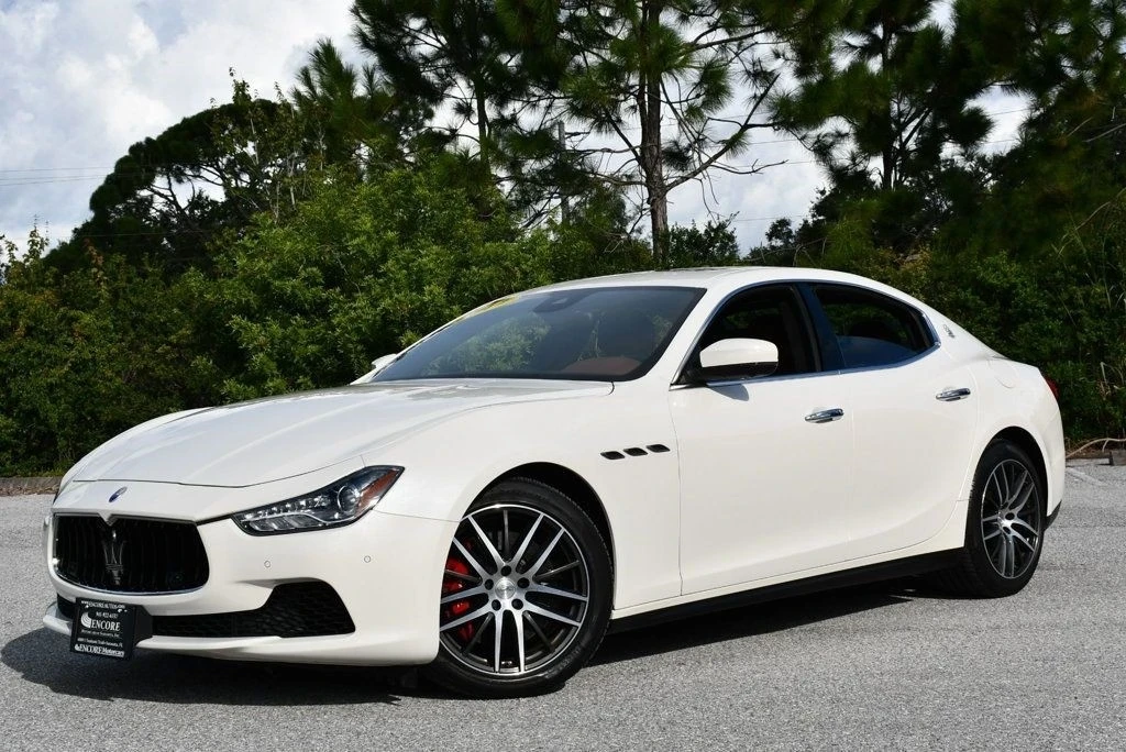 2017 Maserati Ghibli 3rd Gen - Image 2 of 12