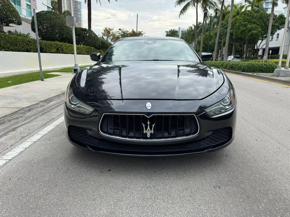 2017 Maserati Ghibli 3rd Gen - Image 3 of 12