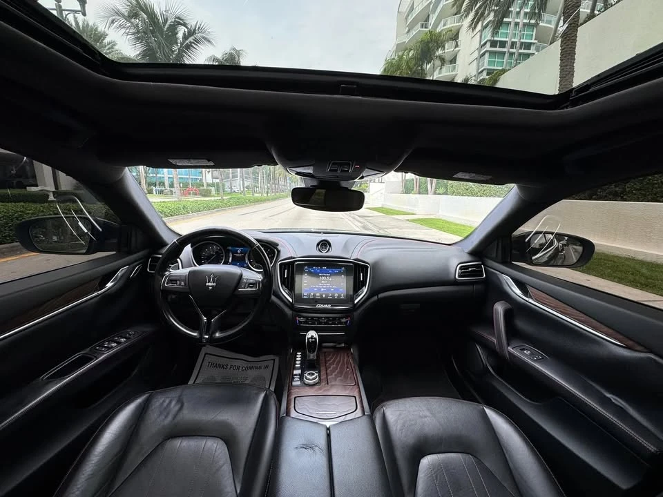 2017 Maserati Ghibli 3rd Gen - Image 15 of 19