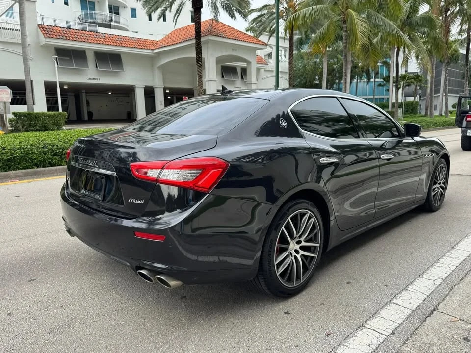 2017 Maserati Ghibli 3rd Gen - Image 6 of 19
