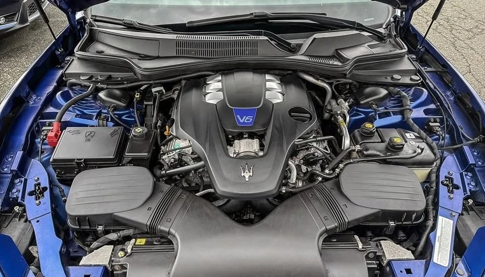 2017 Maserati Ghibli 3rd Gen - Image 6 of 10