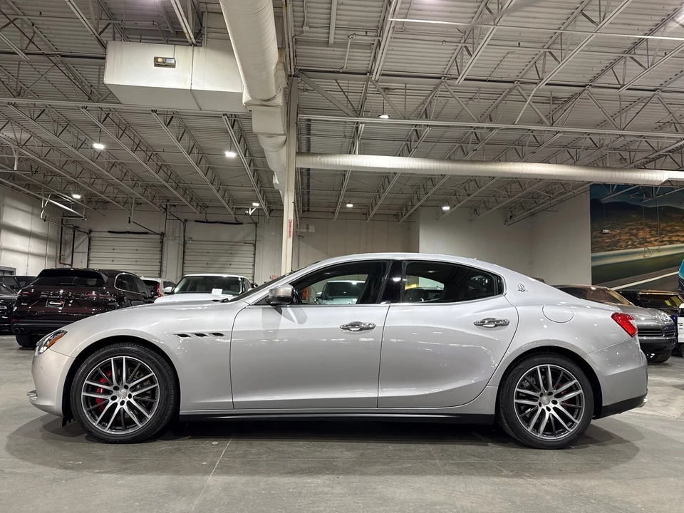 2017 Maserati Ghibli 3rd Gen - Image 5 of 12