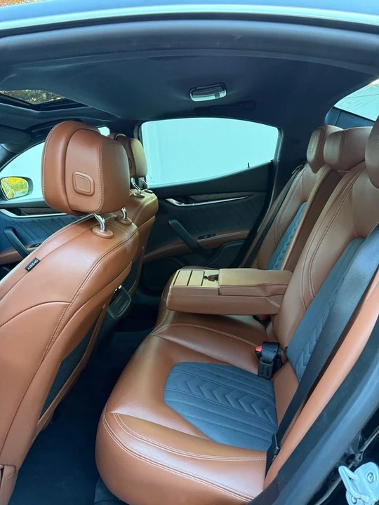 2017 Maserati Ghibli 3rd Gen - Image 13 of 19