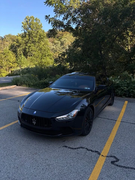 2017 Maserati Ghibli 3rd Gen - Image 2 of 9