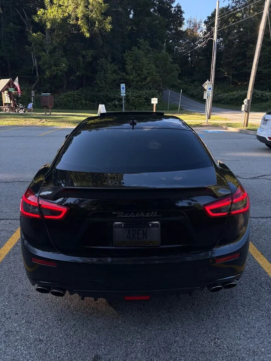 2017 Maserati Ghibli 3rd Gen - Image 4 of 9