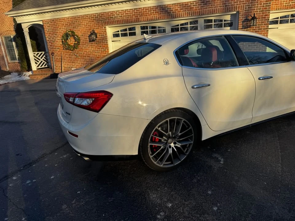 2017 Maserati Ghibli 3rd Gen - Image 5 of 20