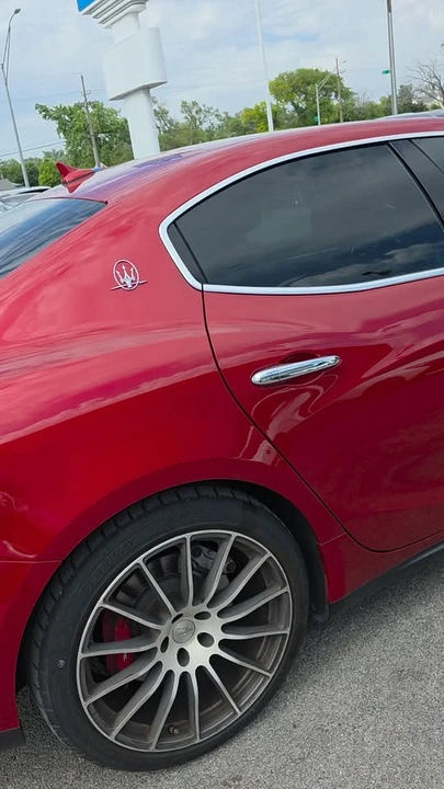 2017 Maserati - Image 17 of 17