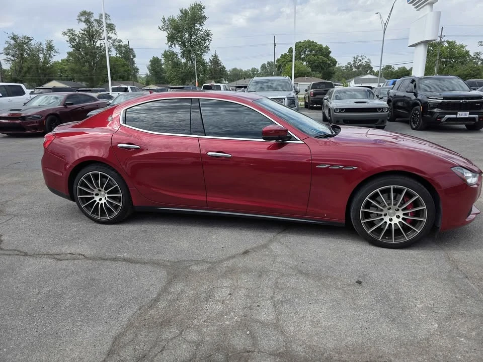2017 Maserati - Image 4 of 17