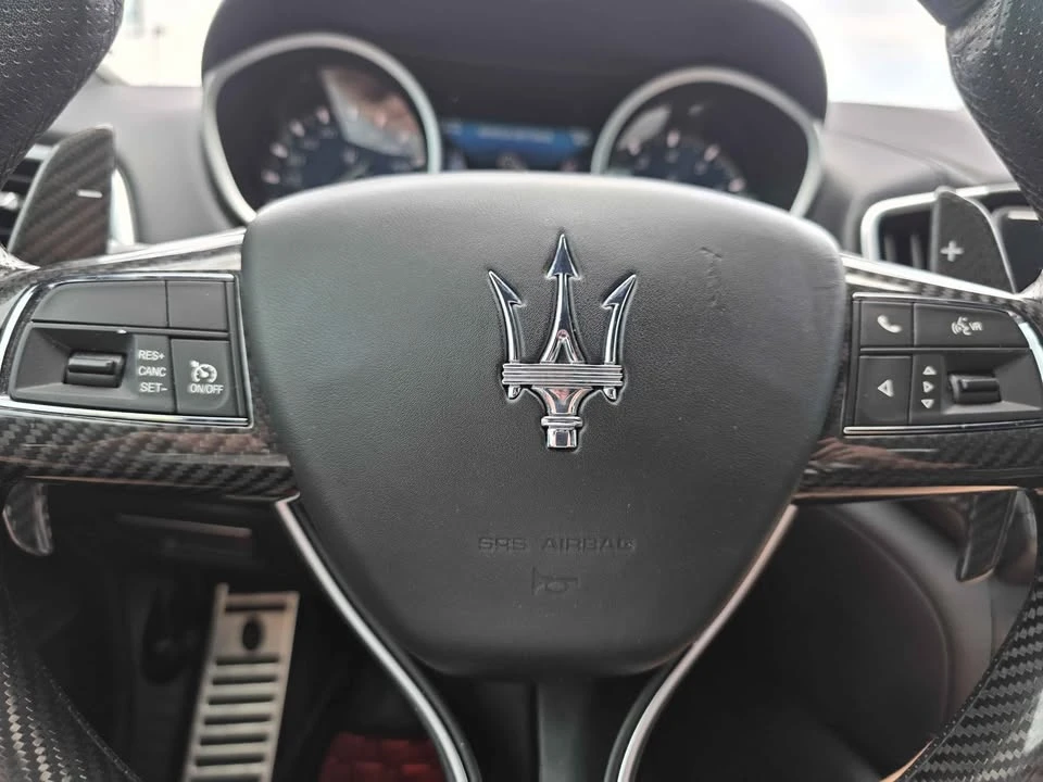 2017 Maserati - Image 14 of 17
