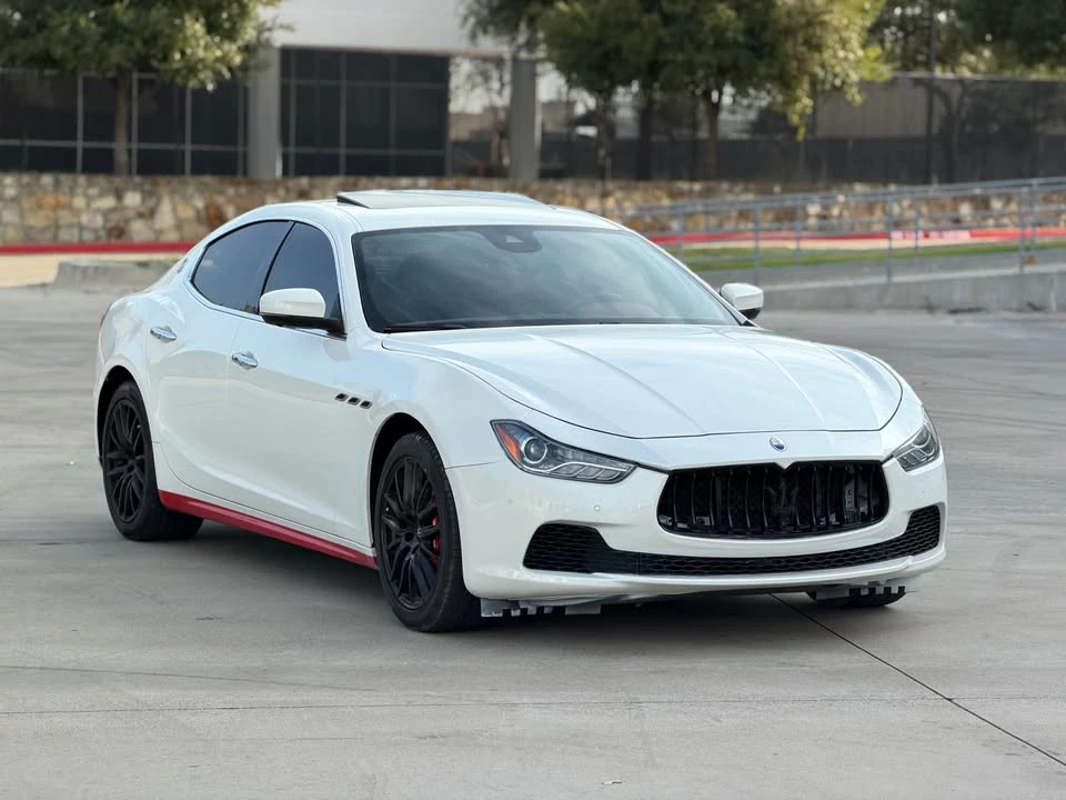 2017 Maserati Ghibli 3rd Gen - Image 3 of 17