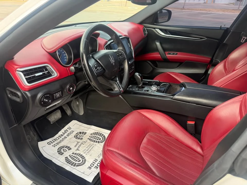 2017 Maserati Ghibli 3rd Gen - Image 9 of 17