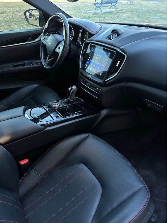 2017 Maserati Ghibli 3rd Gen - Image 12 of 20